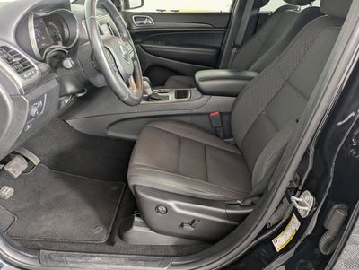 2019 Jeep Grand Cherokee Laredo E 4x2