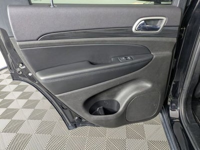 2019 Jeep Grand Cherokee Laredo E 4x2