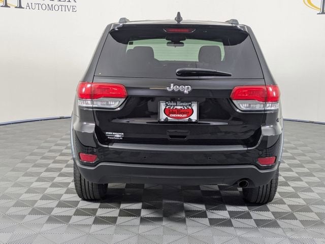 2019 Jeep Grand Cherokee Laredo E 4x2