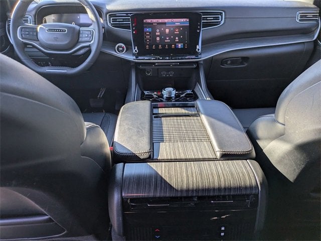 2024 Jeep Wagoneer L Series III