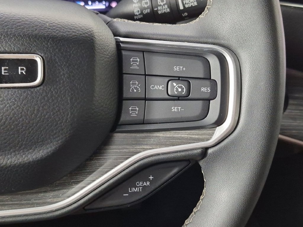 2024 Jeep Wagoneer Series II