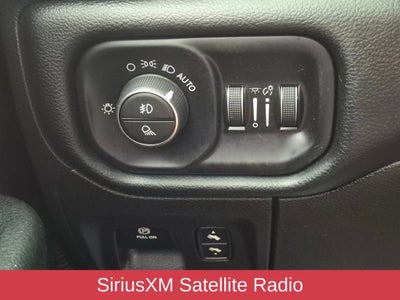2019 RAM 1500 Big Horn/Lone Star Crew Cab 4x4 5'7" Box