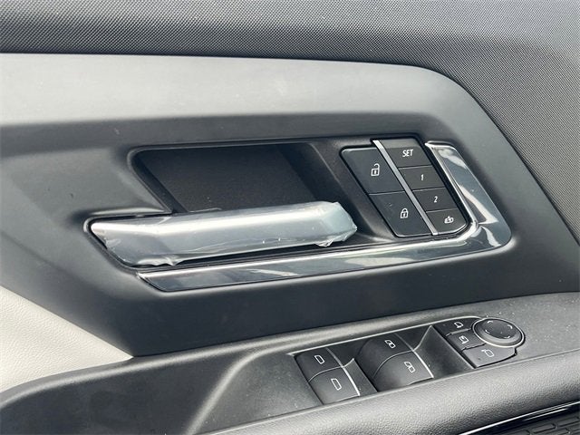 2025 Chevrolet Silverado EV RST - Max Range