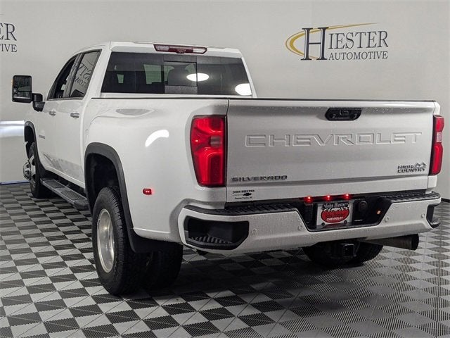 2022 Chevrolet Silverado 3500 HD High Country