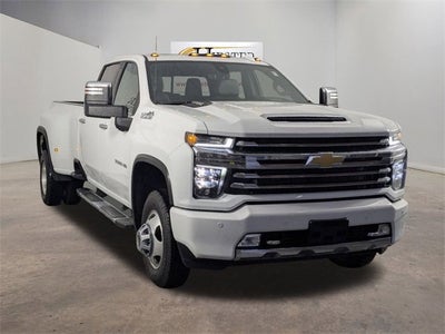 2022 Chevrolet Silverado 3500 HD High Country