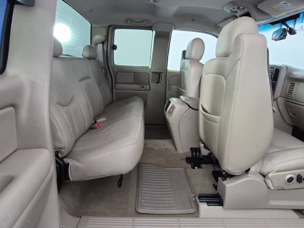 2004 Chevrolet Silverado 1500 LT