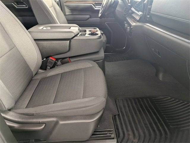 2025 Chevrolet Silverado 1500 LT (2FL)