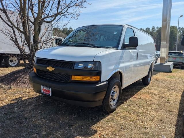 2026 Chevrolet Express Cargo WT