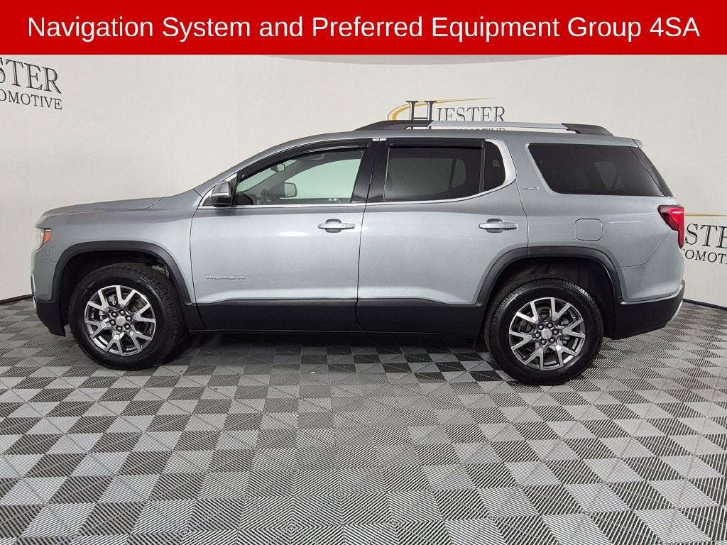 2023 GMC Acadia SLT