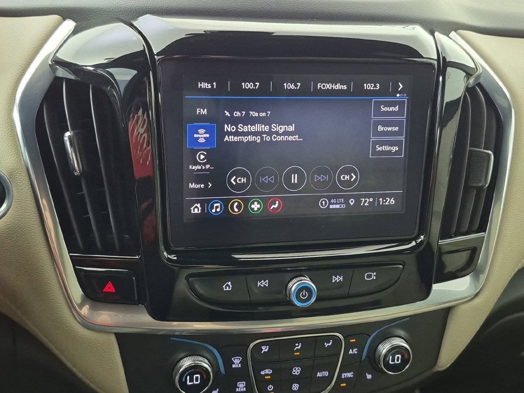 2022 Chevrolet Traverse LT Leather