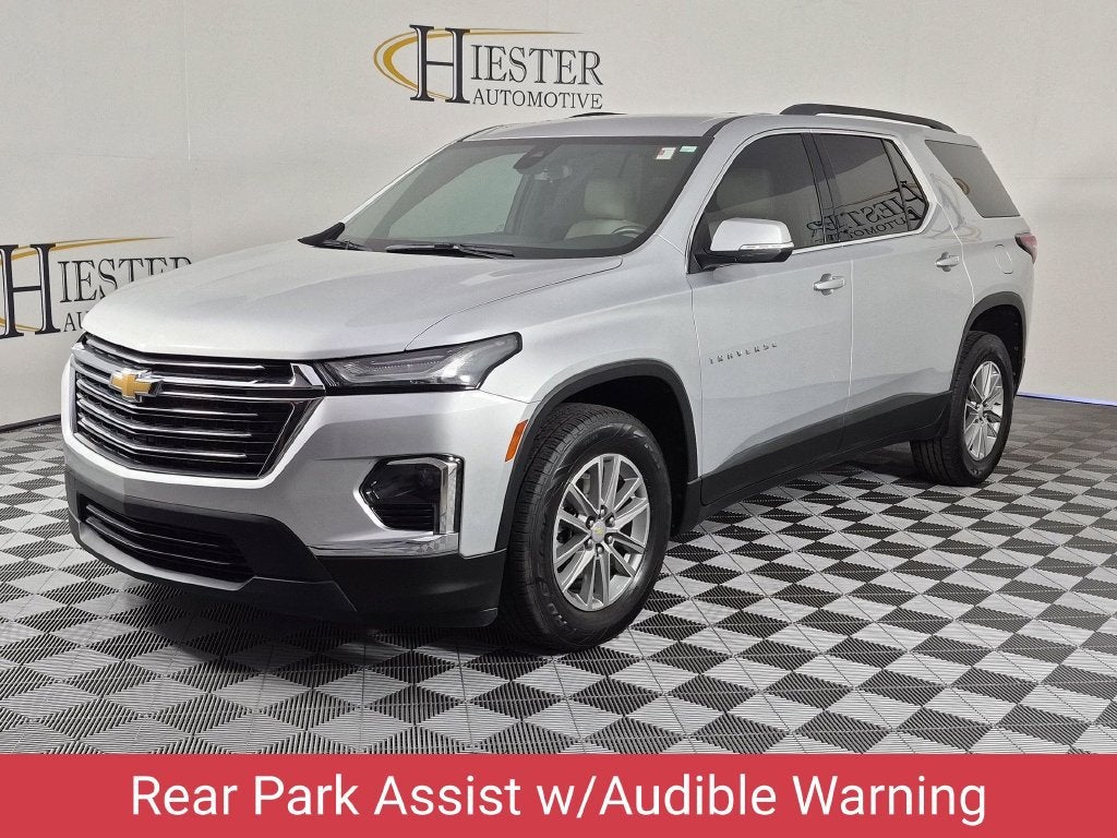 2022 Chevrolet Traverse LT Leather