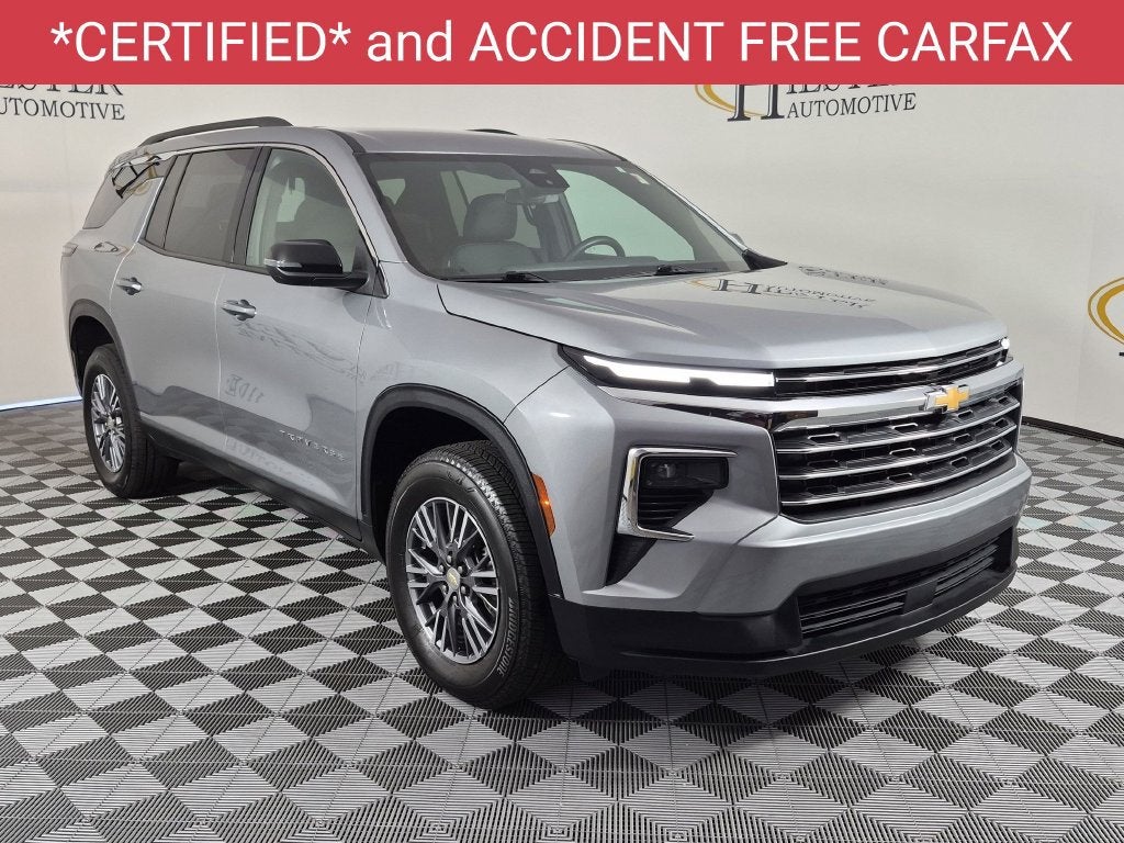 2025 Chevrolet Traverse LT