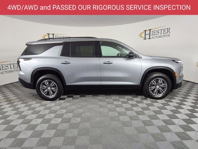 2025 Chevrolet Traverse LT
