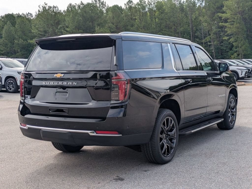 2026 Chevrolet Suburban LS