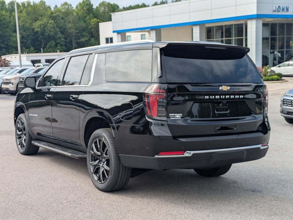 2026 Chevrolet Suburban LS