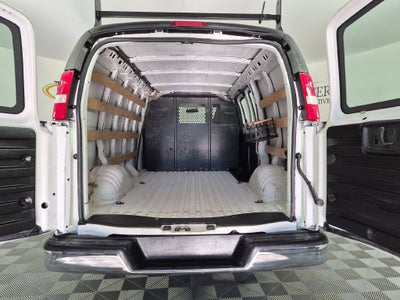 2022 GMC Savana Cargo 2500 RWD 2500 Regular Wheelbase Work Van