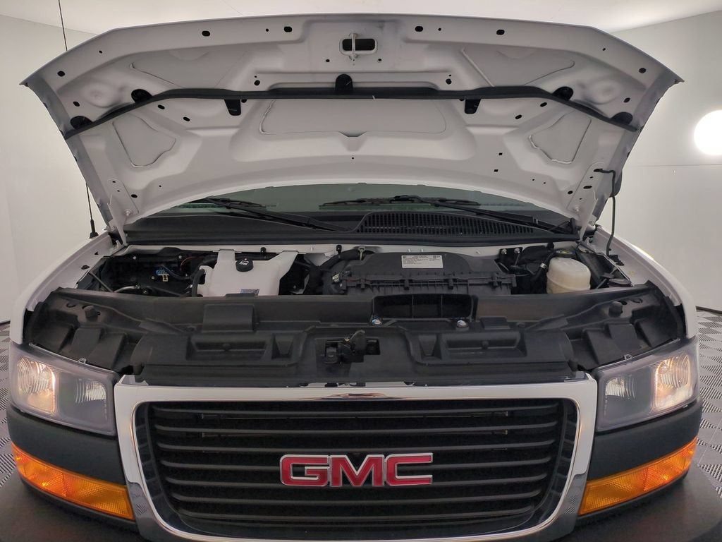 2025 GMC Savana Cargo Work Van