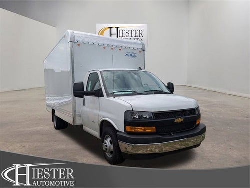 2025 Chevrolet Express Cutaway 3500 1WT