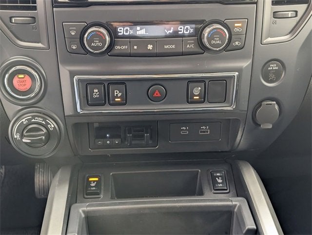 2024 Nissan Titan SV