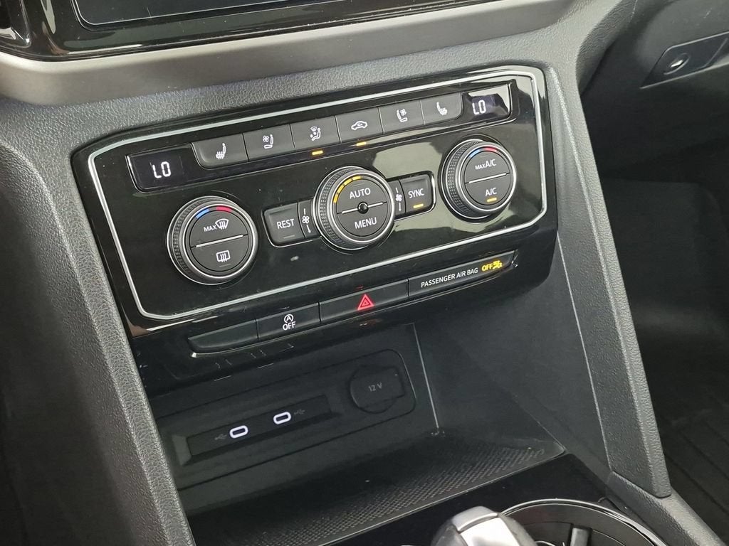 2023 Volkswagen Atlas 3.6L V6 SEL Premium R-Line
