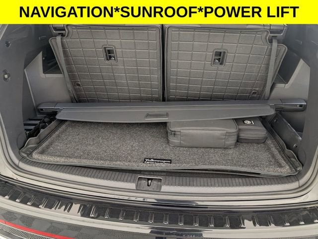 2024 Volkswagen Atlas 2.0T SEL Premium R-Line