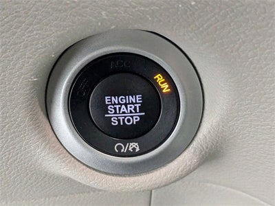 2024 Chrysler Voyager LX