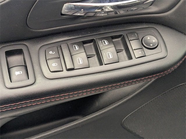 2016 Dodge Grand Caravan R/T