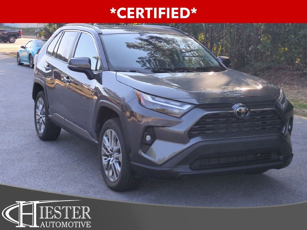 2022 Toyota RAV4 XLE Premium