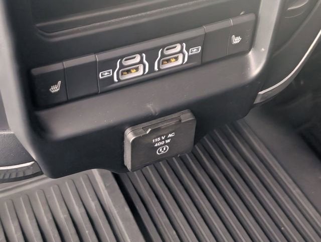 2024 RAM 2500 Laramie Crew Cab 4x4 6'4" Box