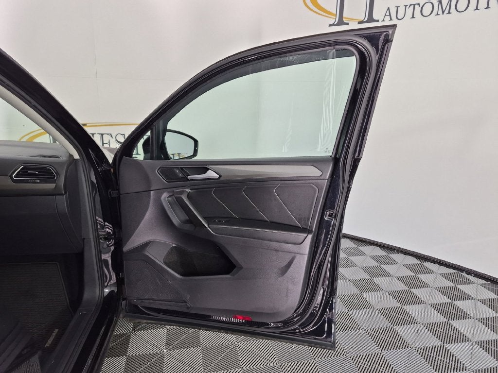 2022 Volkswagen Tiguan SE