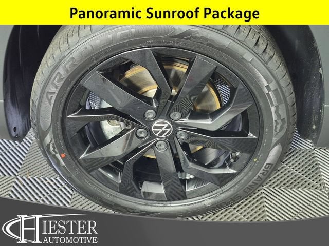 2022 Volkswagen Taos 1.5T SE