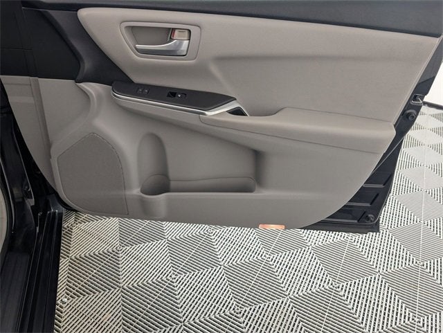 2016 Toyota Camry XLE