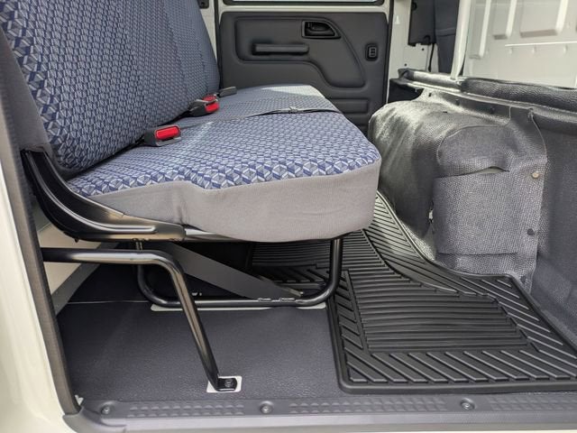 2026 Chevrolet Low Cab Forward 4500 HG NA