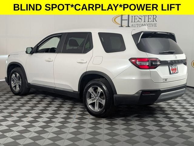 2023 Honda Pilot EX-L 8 Passenger