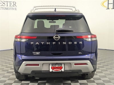 2022 Nissan Pathfinder SL