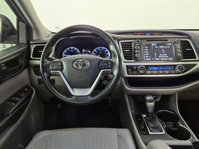 2018 Toyota Highlander LE