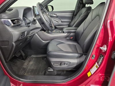 2021 Toyota Highlander XSE