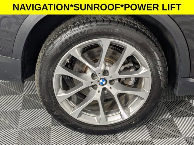 2023 BMW X5 sDrive40i
