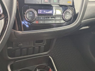2017 Mitsubishi Outlander SE