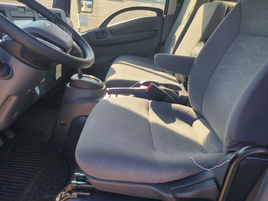 2025 Chevrolet Low Cab Forward 4500 HD NA