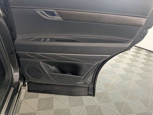 2024 Genesis GV80 NA