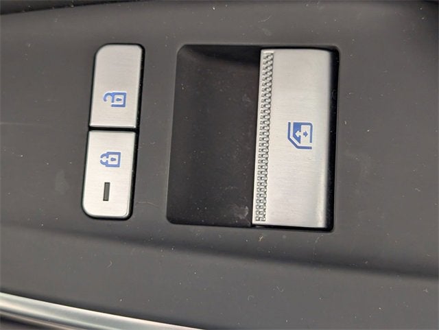 2022 Genesis GV70 2.5T