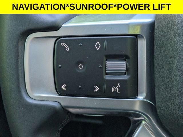 2023 Land Rover Discovery S