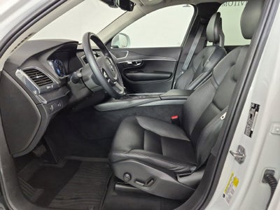 2020 Volvo XC90 T5 Momentum 7 Passenger