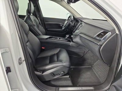 2020 Volvo XC90 T5 Momentum 7 Passenger