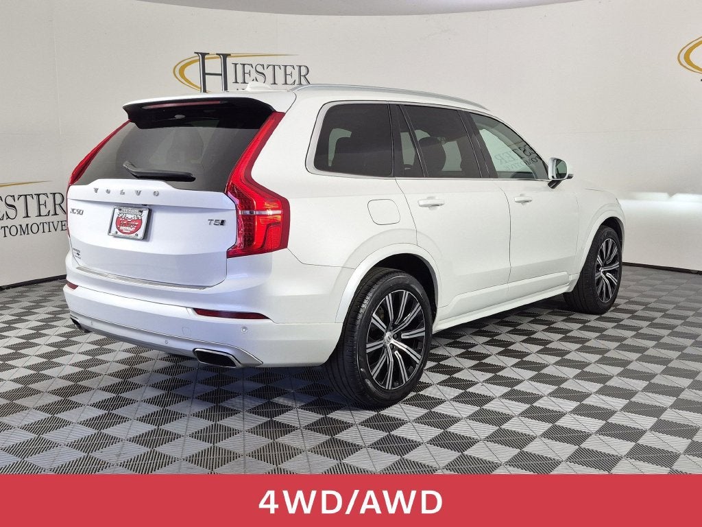 2020 Volvo XC90 T5 Momentum 7 Passenger