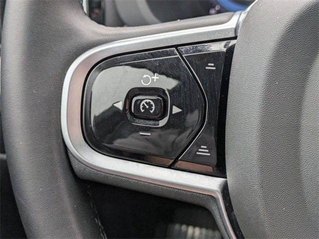 2025 Volvo XC60 Plus