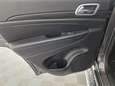 2020 Jeep Grand Cherokee Laredo E