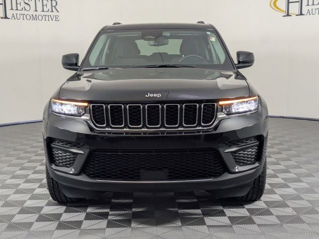 2023 Jeep Grand Cherokee Laredo 4x2