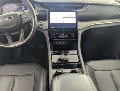 2023 Jeep Grand Cherokee Limited 4x2